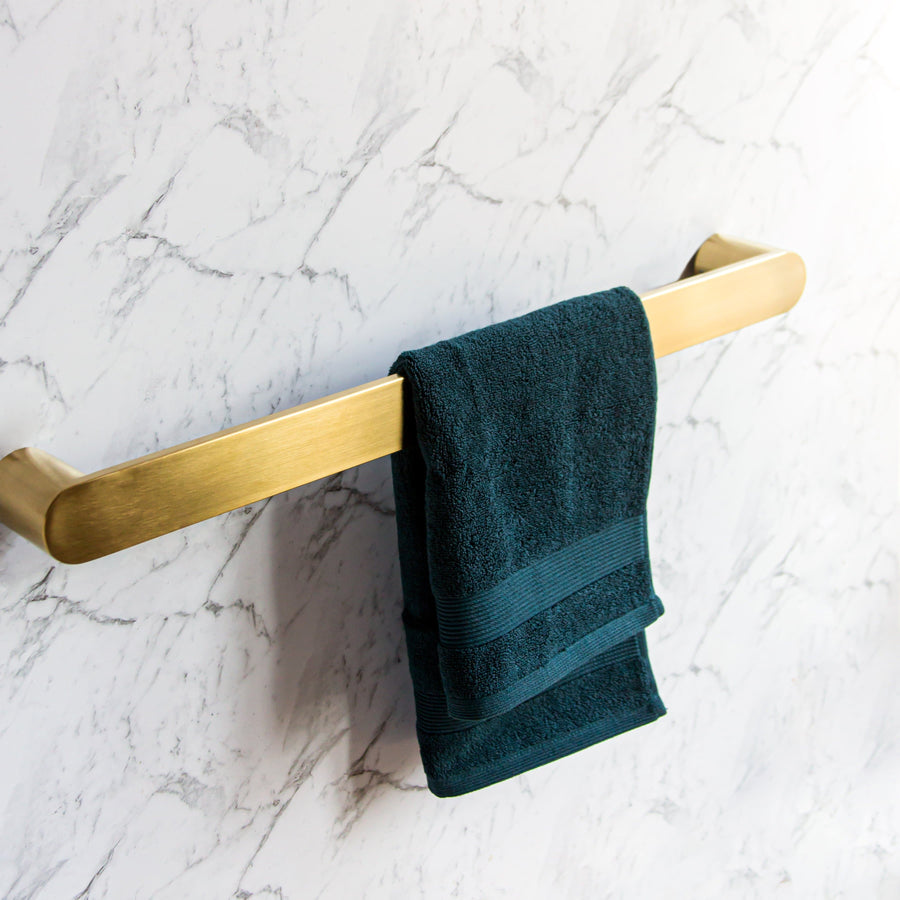 Melody | Round Horizontal Heated Towel Bar 12 Volt 500mm