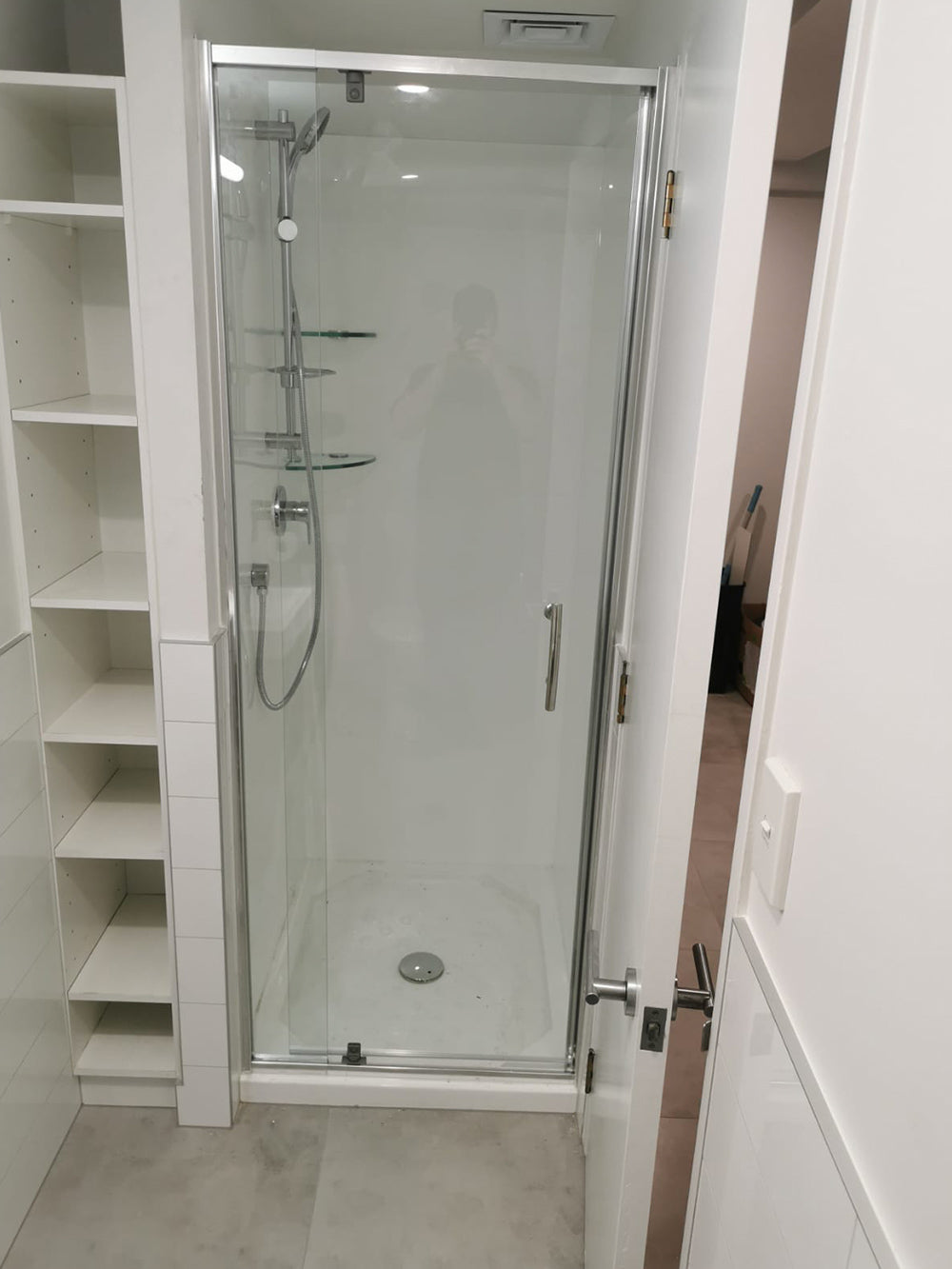 Framed Alcove Shower Pivot Door