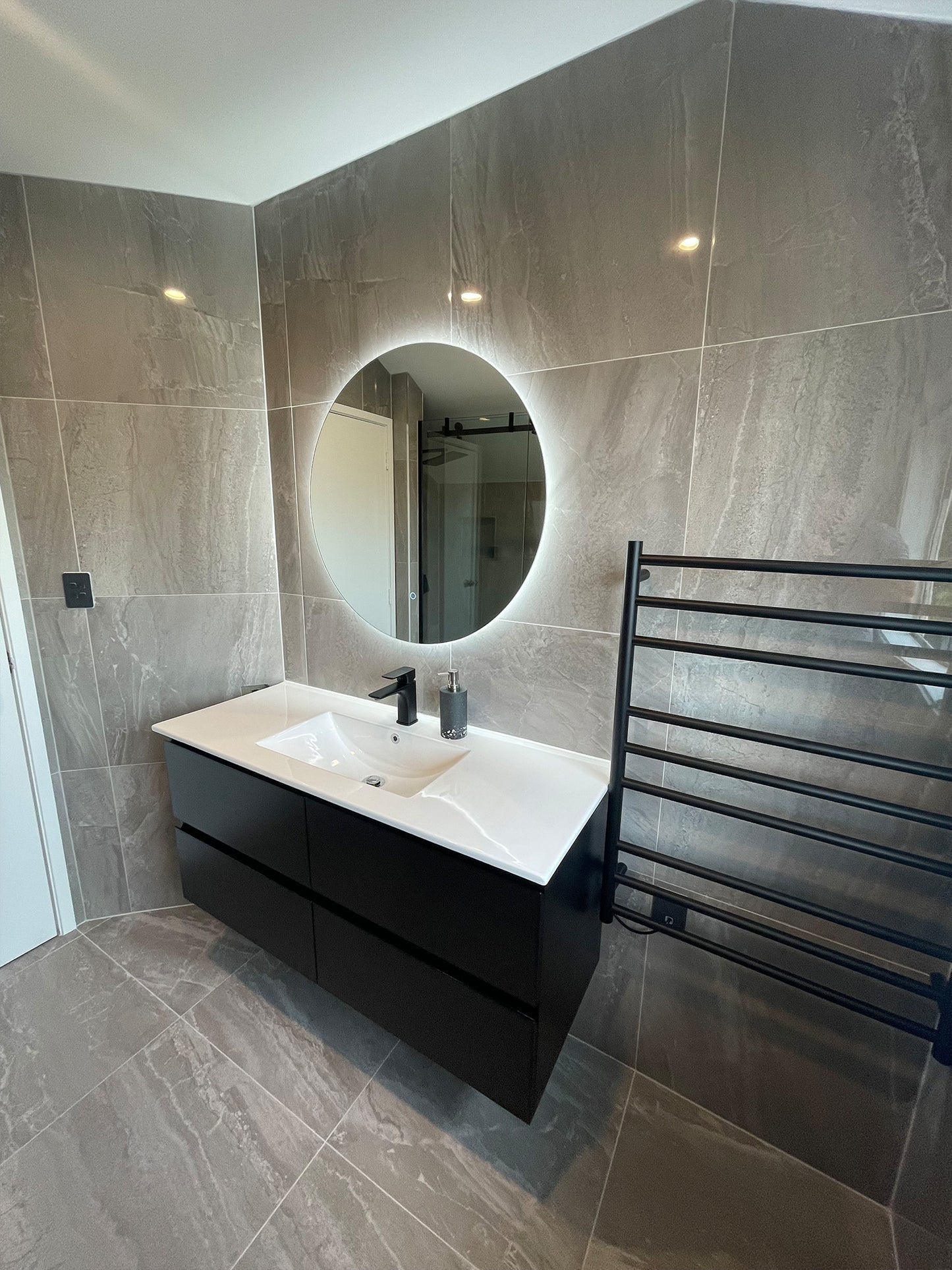 Standard Basin Mixer Mains Pressure