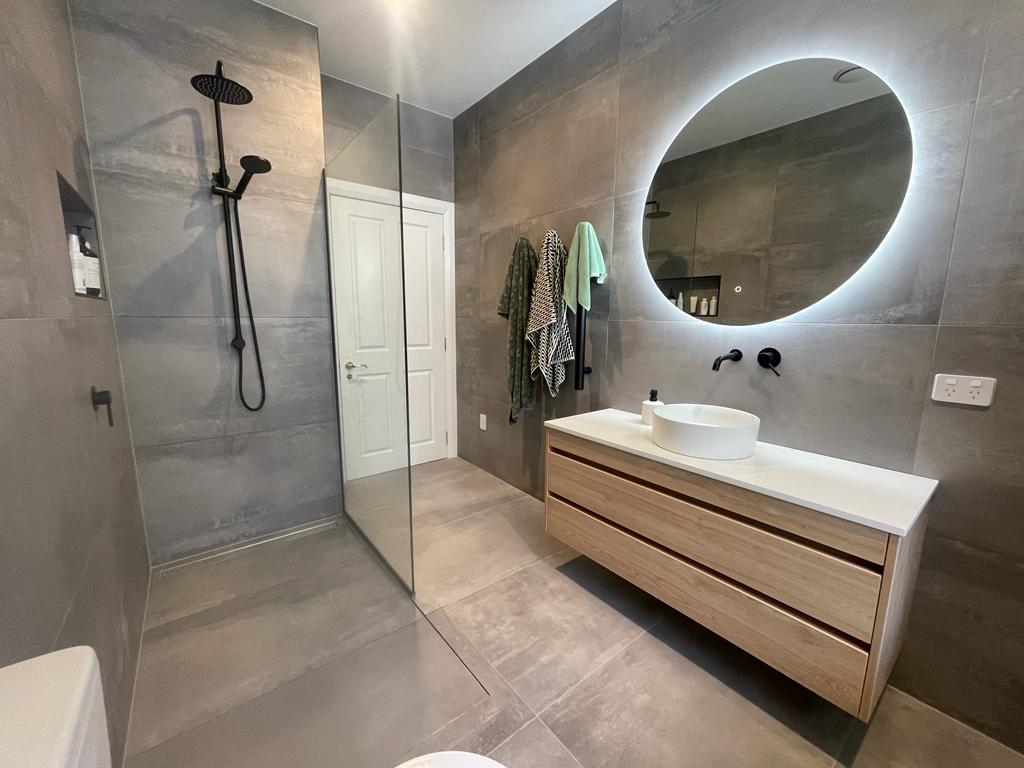 Stylish Bathroom Renovation: Everything You Need to Know