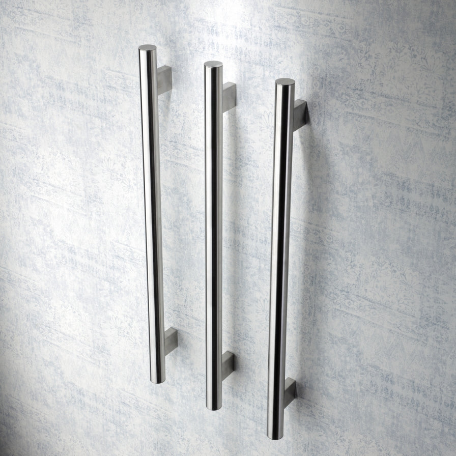 Minimalist | Round Vertical Heated Towel Bar 12V 850MM