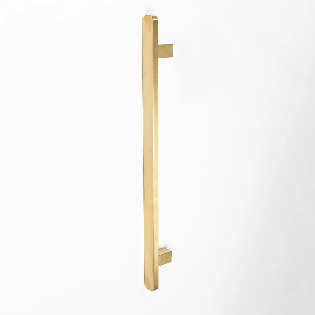 Bolt | Square Vertical Heated Towel Bar 12V 850MM