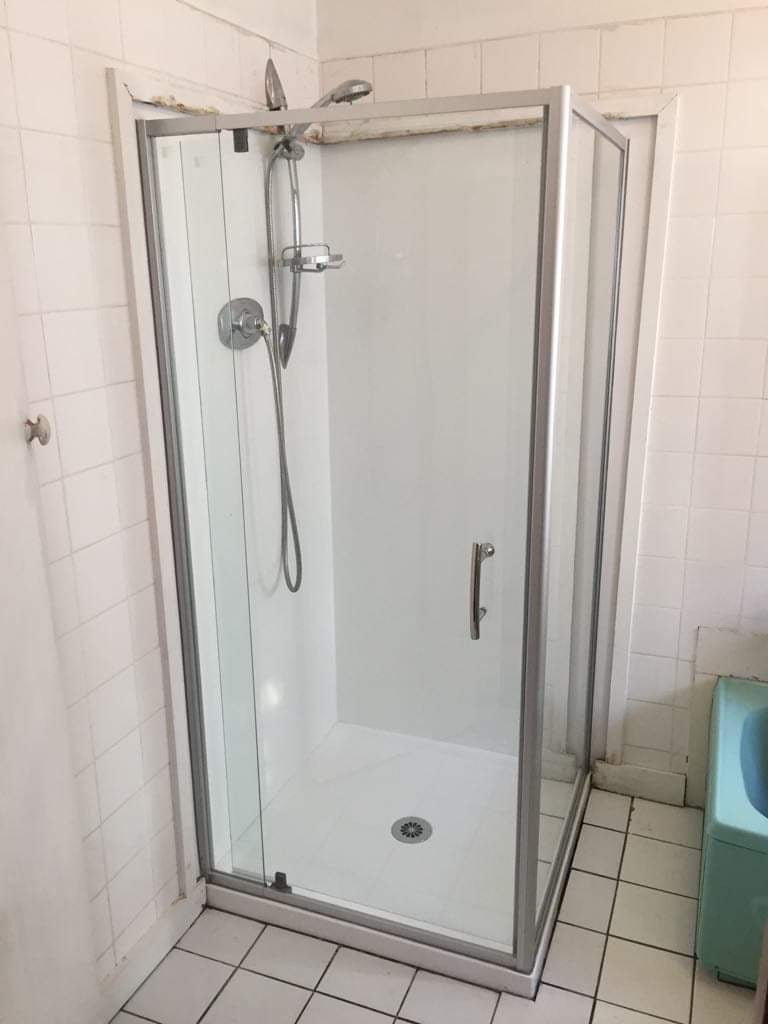Framed Two Sided Shower