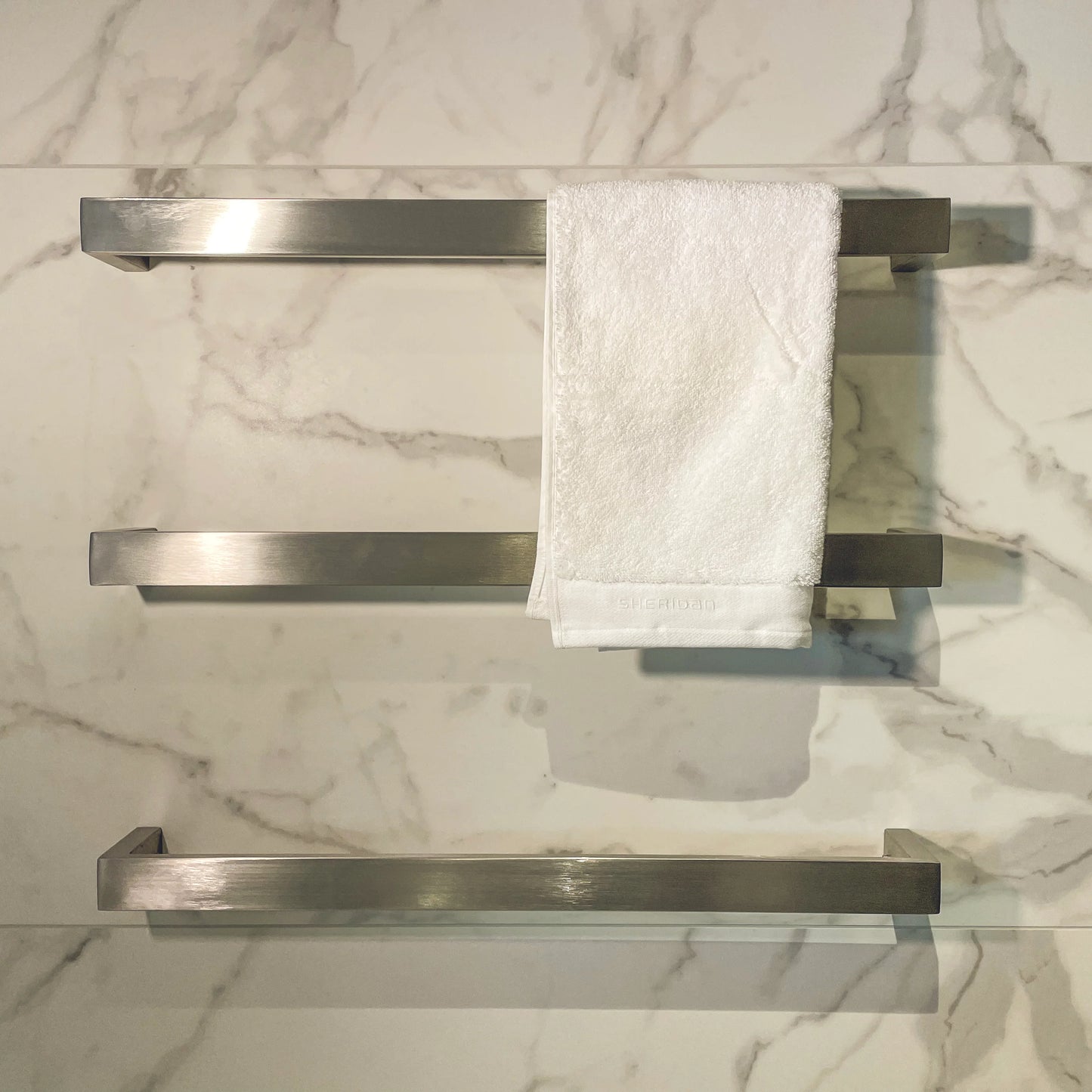 Melody | Square Horizontal Heated Towel Bar 12V 700MM