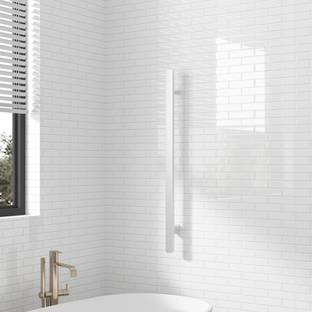 Bolt | Square Vertical Heated Towel Bar 12V 850MM