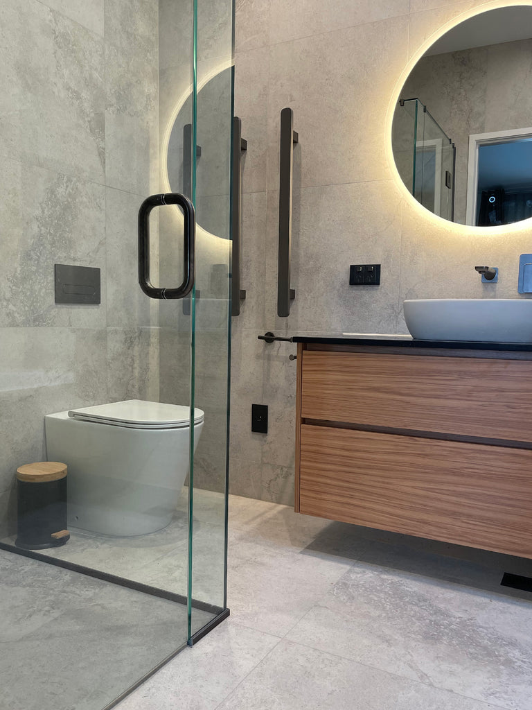 Base | In-Wall Toilet