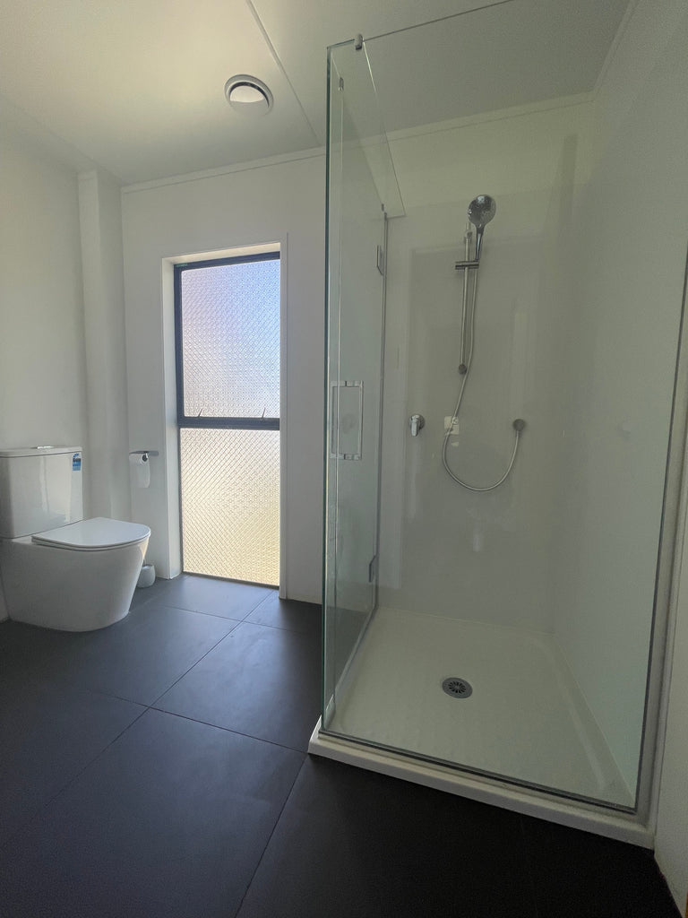 Disc Round - Adjustable Slide Shower